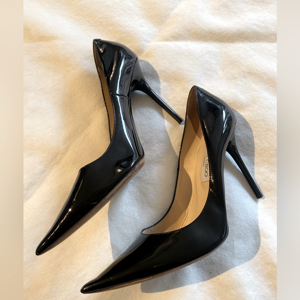 *RARE* Jimmy Choo Size 43 Black Patent Leather Pumps
